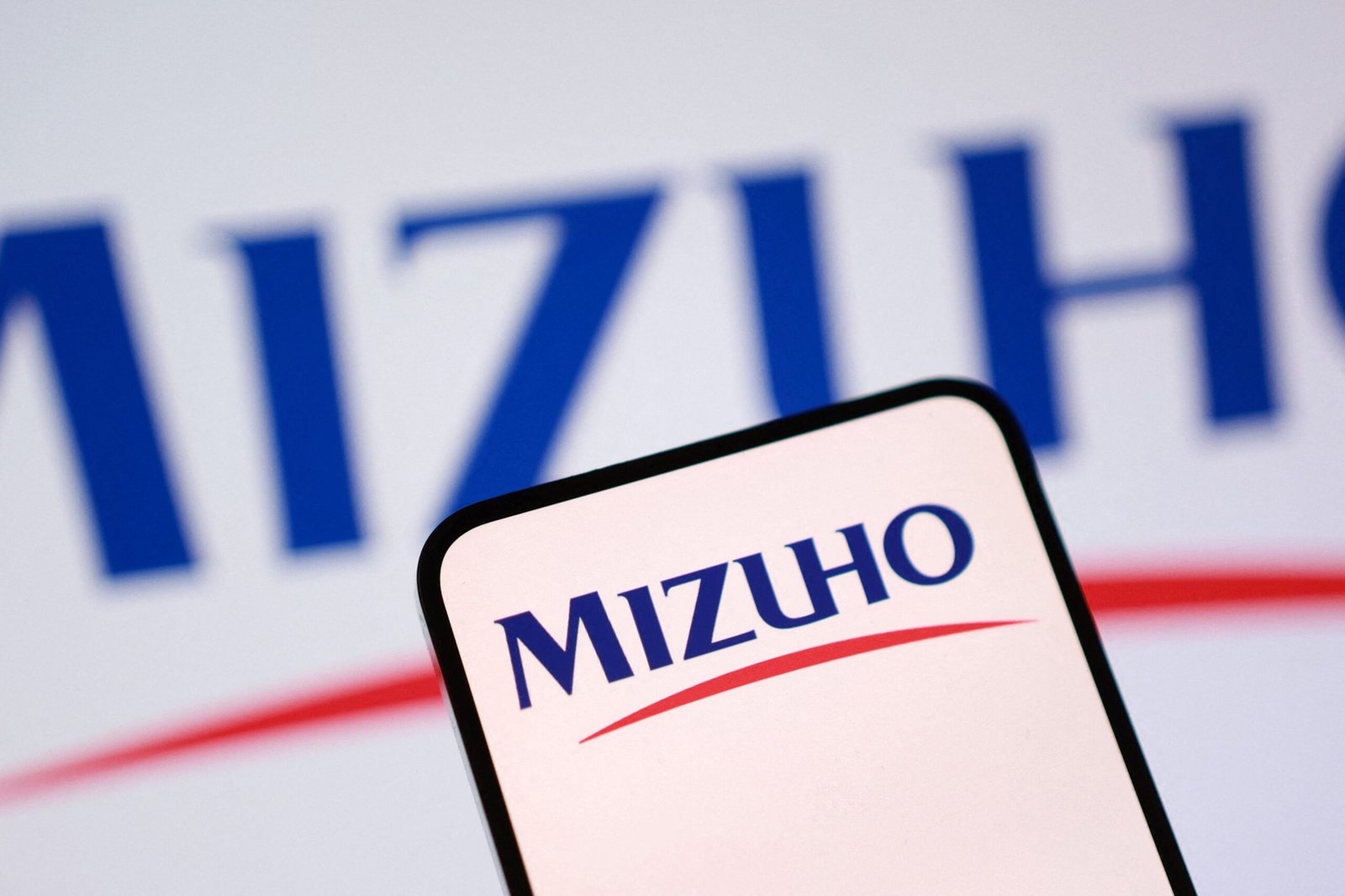 Mizuho appoints Deutsche Bank veteran Richard Robinson as senior industrials banker